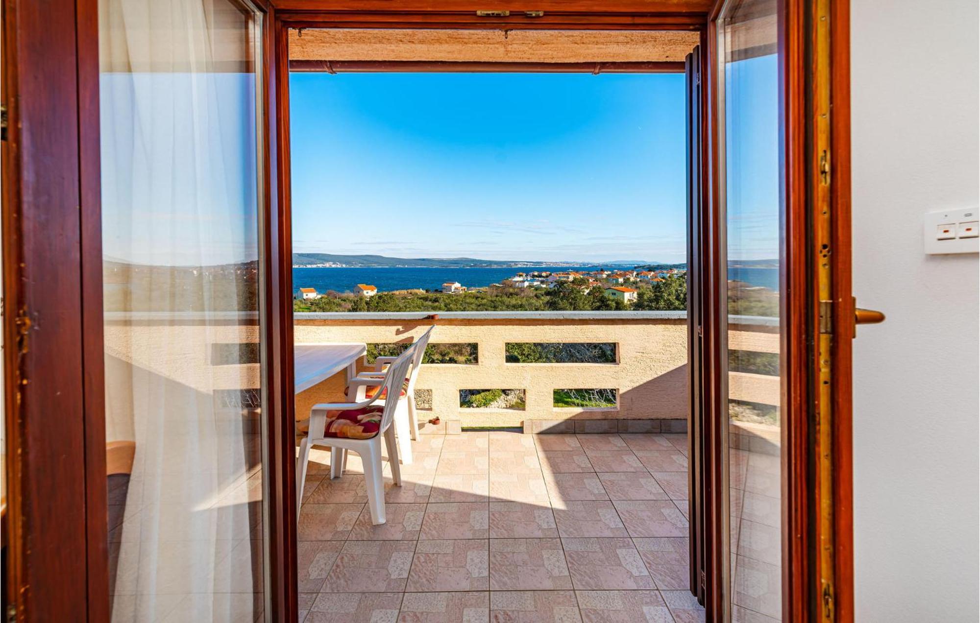 2 Bedroom Amazing Apartment In Nevidane Экстерьер фото
